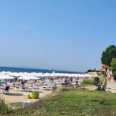 Apartment Oazis Cozy Ravda